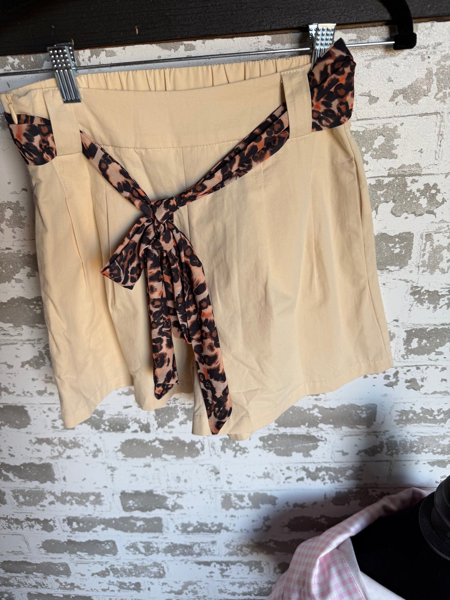 leopard belt shorts